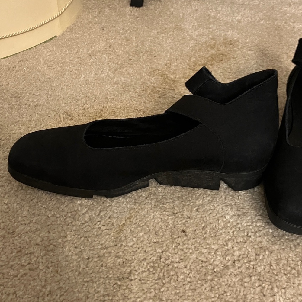 Arche Women's Classic Nubuck Black Comfort Flats with Ankle Strap Sz 9 40 - Picture 4 of 7
